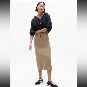 NWT Athleta Be Free High Rise Maxi Skirt XL Midi